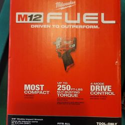 Milwaukee Power Tools