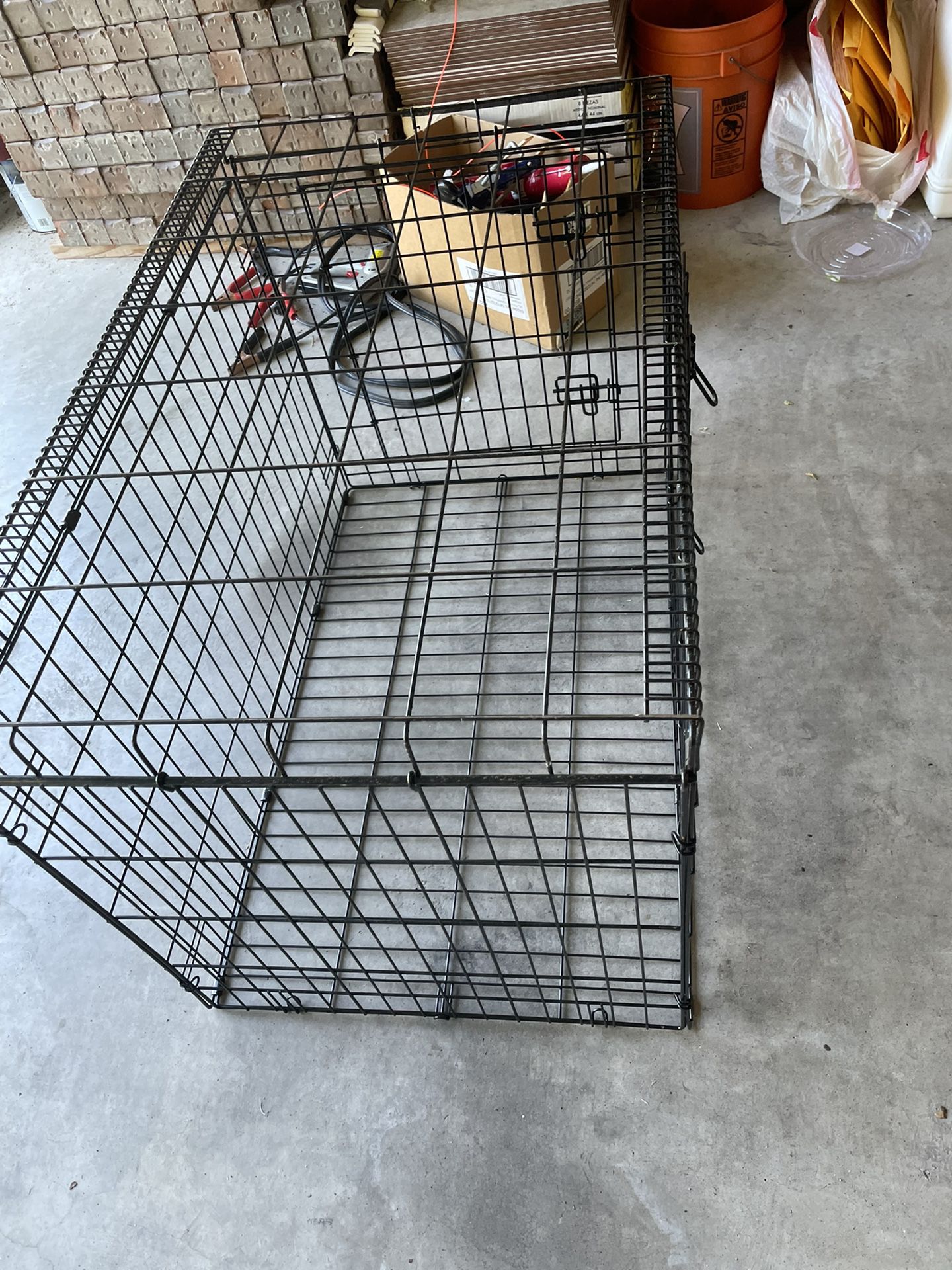 Dog Cage 24 Inches Wide 25 Inches Tall