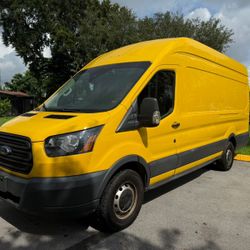 2018 Ford Transit