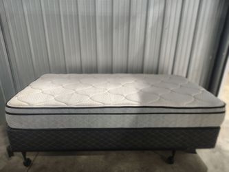 Twin Plush Bedset by Serta (Delivery Option)