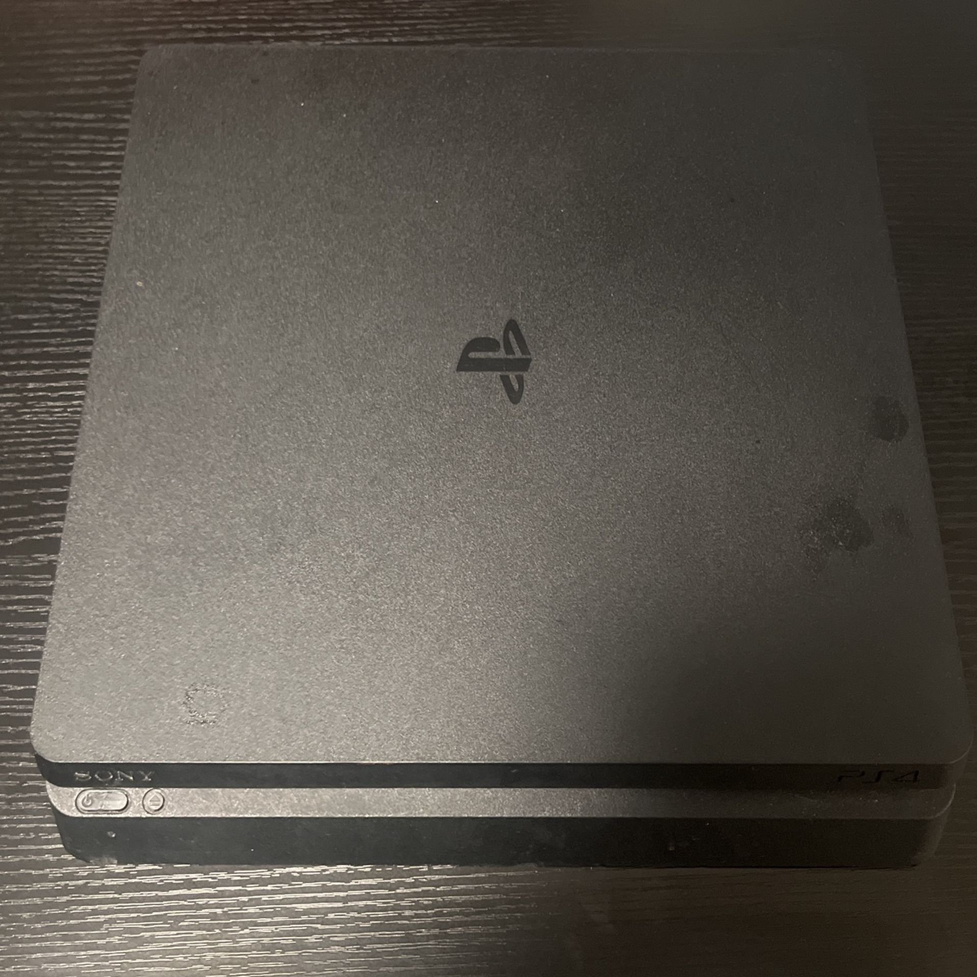 Selling PS4
