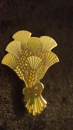 Hallmark Brooch Yellow Bouquet