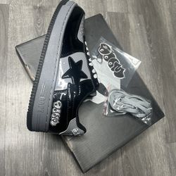 Bapestas  Size 7.5