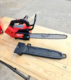 Milwaukee FUEL 18V 14in Top Handle Chainsaw