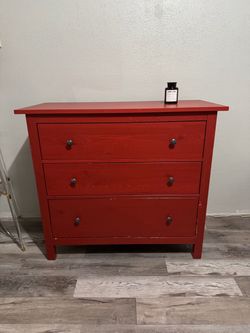 IKEA HEMNES 3 DRAWER CHEST