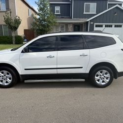 2015 Chevy Traverse LS
