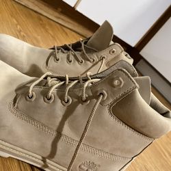 Timberland Boots Great For Winter Worn Maybe A Couple Times ! 