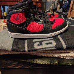 Nike Jumpman Size 10.5