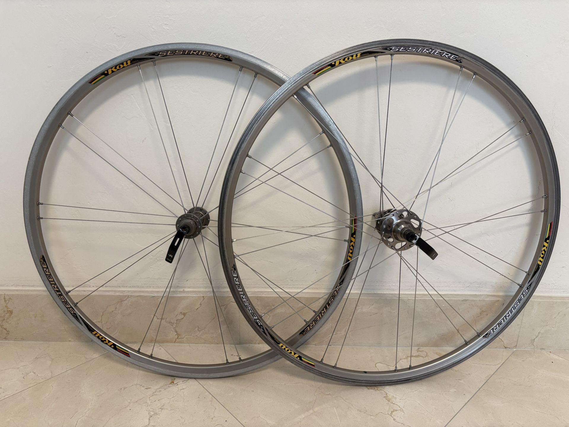 Rolf Sestriere Ultra Light Aluminum Road Bike Clincher Wheelset 10 Speed 700c