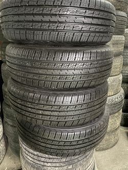 Set Of 4 Matching Tires All Season Like New Mohave Crossover 215/65R16