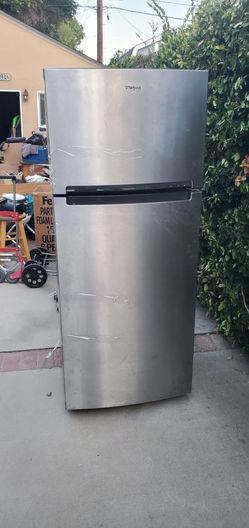 Frig like new