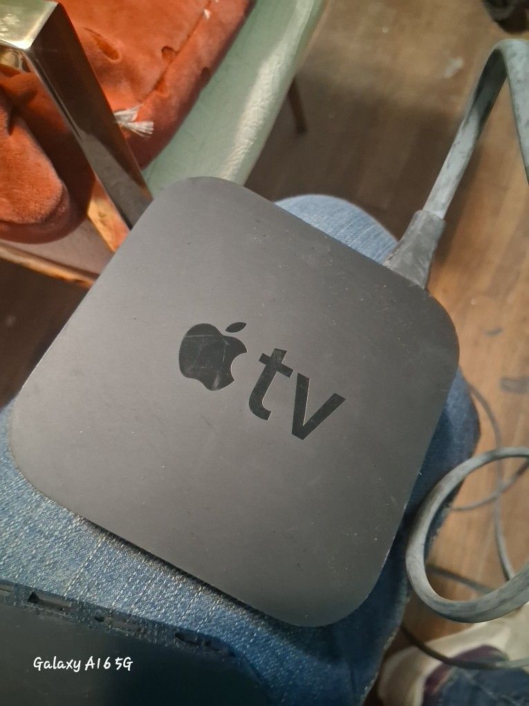 AppleTV 3rd Generation A1469 HD Digital Media Streamer