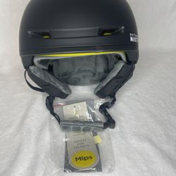 Outdoor master ski and snowboard helmet