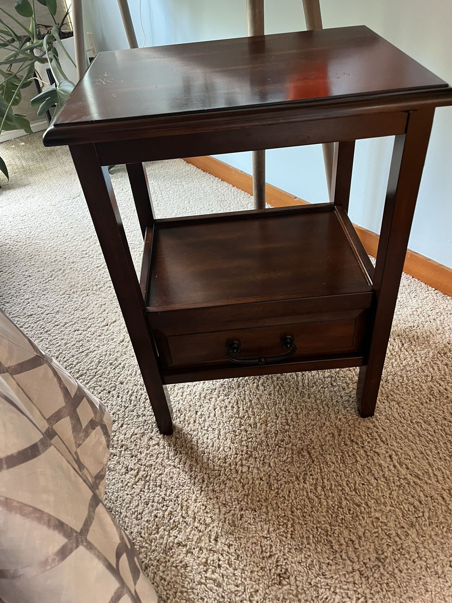 Pier 1 Imports Nightstand/Anywhere End table