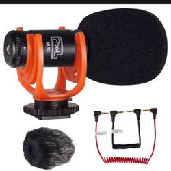 Universal Video Microphone