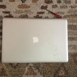 Apple Mac Lot (3)