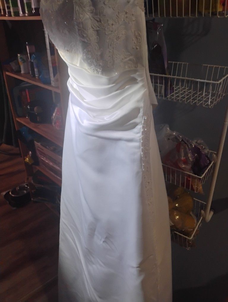 Wedding Dress For A Spring Wedding