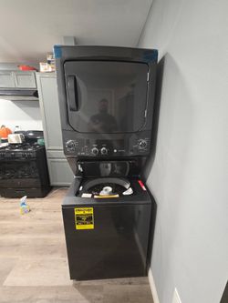 Washer/Dryer Combo Stackable 