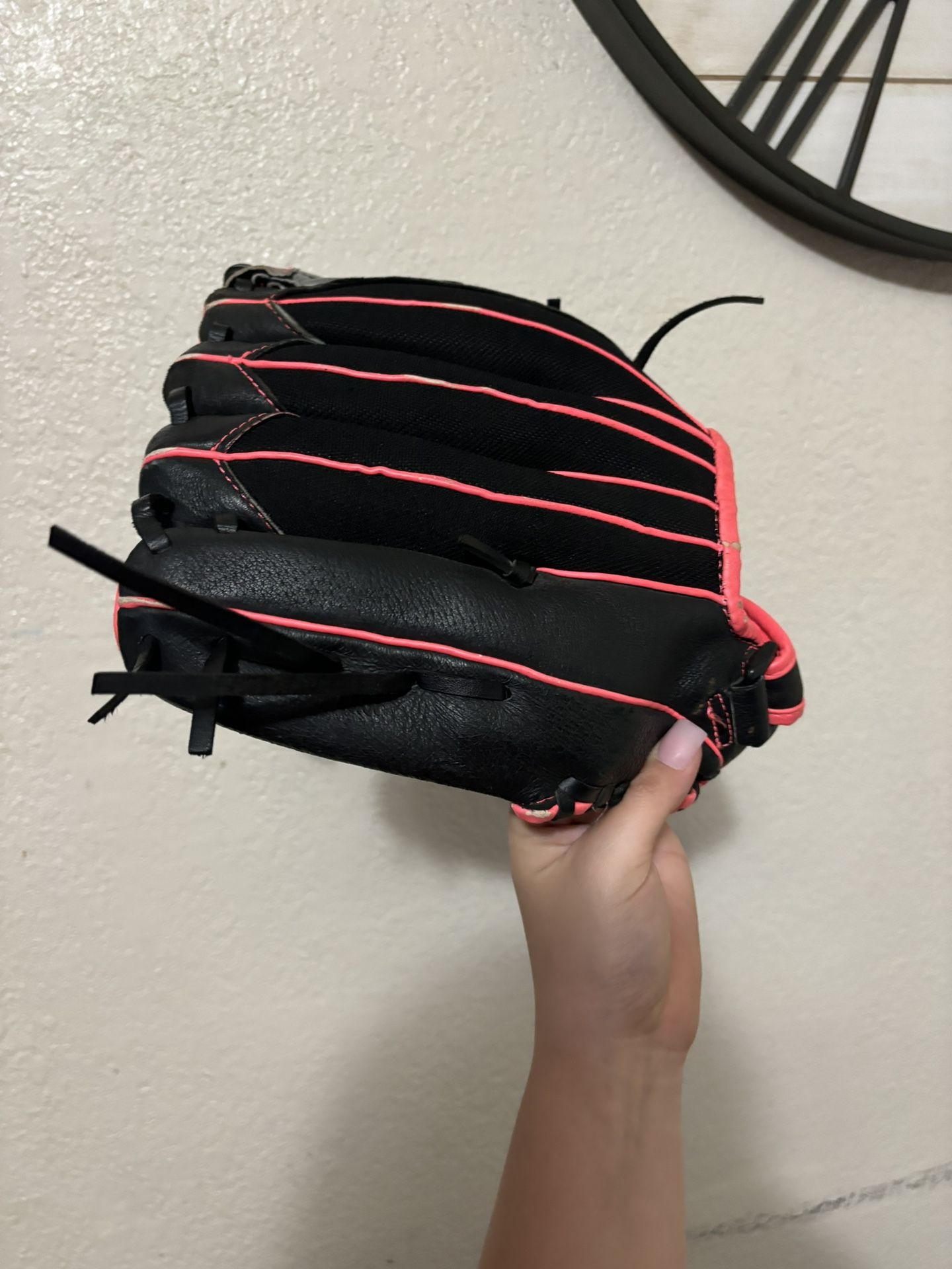 10u willson glove softball