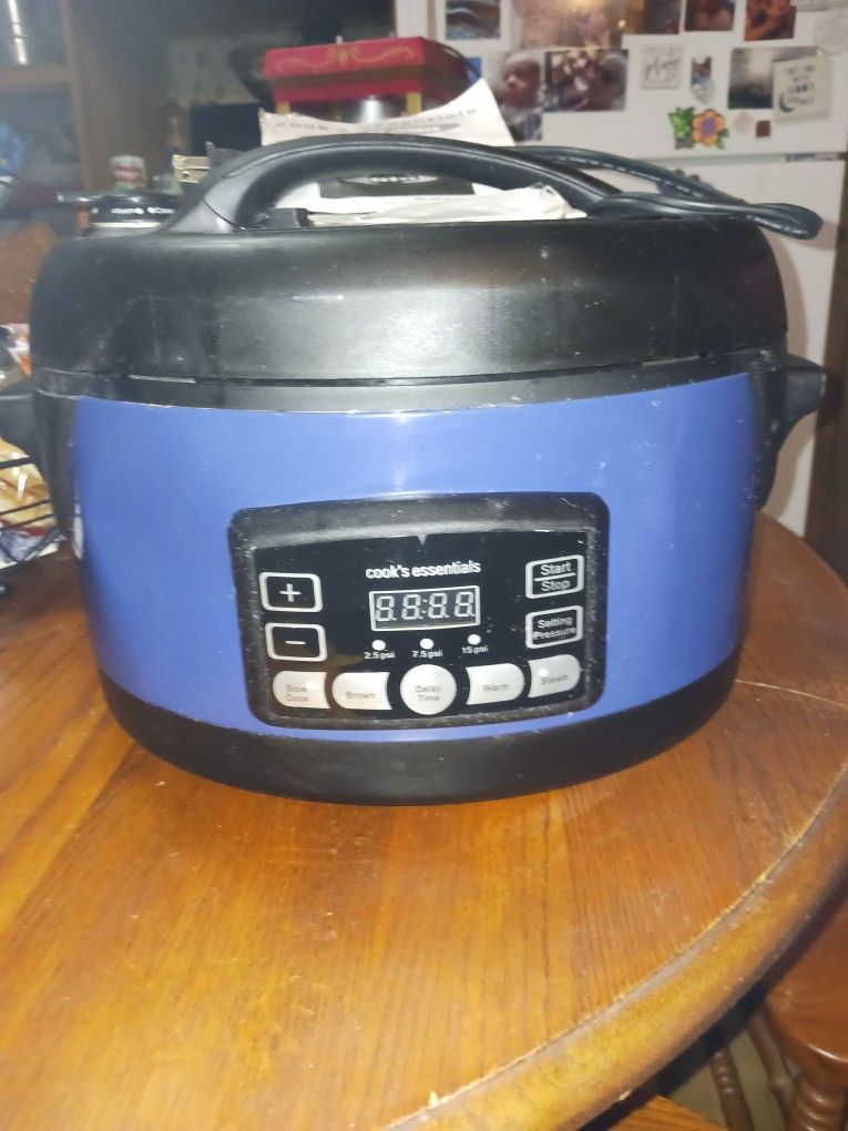 Cooks Essential Pressure Cooker