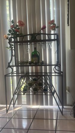 Mini Bar 