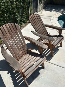 Free Adirondack Chairs 8 of Them