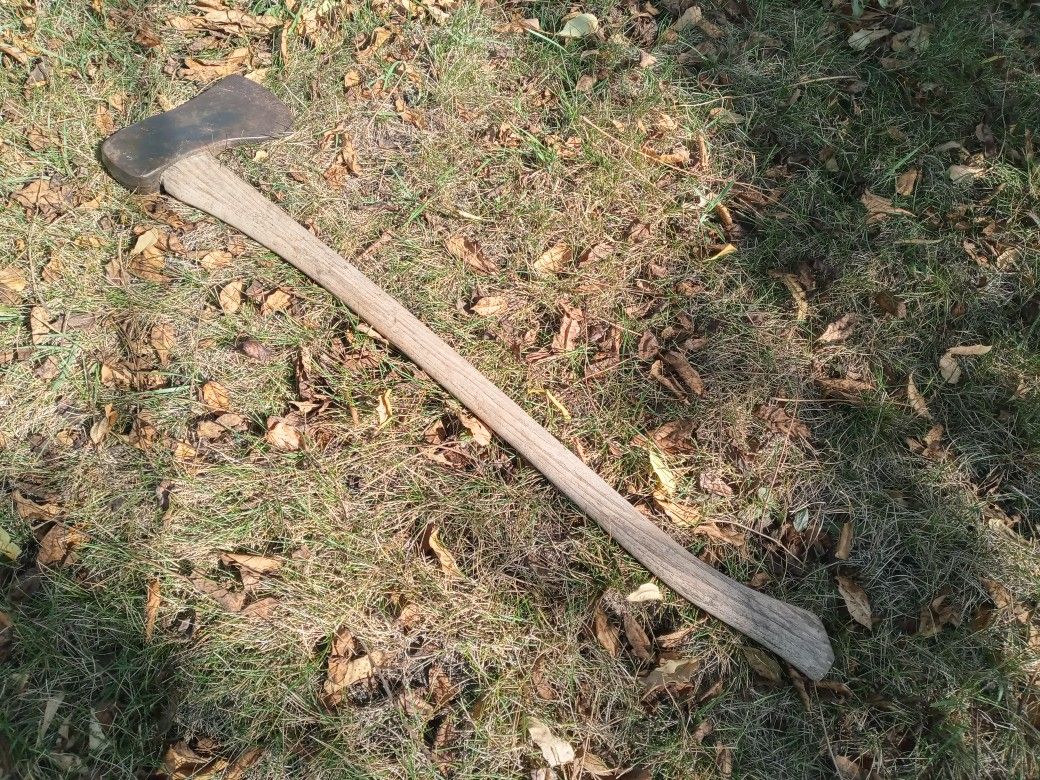 Single Bit 3.5 lb 34" USA Chopping Axe