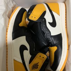 Nike Air Jordan 1 High Retro