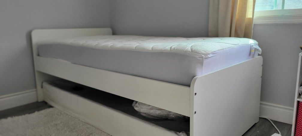 IKEA HAUGESUND TWIN Bed Set For Sale