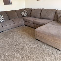 Sectional couch