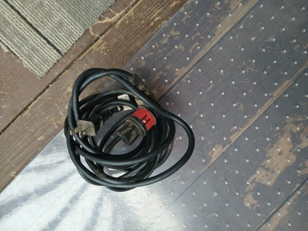 10 Amp 125 Volt Cord. Adapter 7ft  Long 