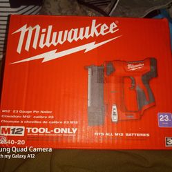 Milwaukee M12 23 Gauge Pin Nailer Brand New In Box