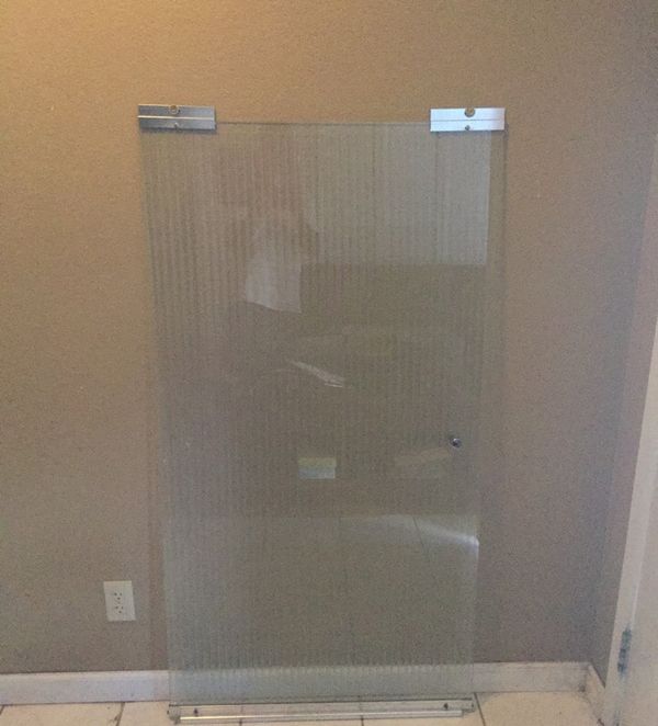 94 Almost Eight Ft Tall 39 Inches Wide Mirrored Closet Doors Make 94 Almost Eight Ft Tall 39 Inches Wide Mirrored Closet Doors Make An Offer For In Hayward Ca Offerup