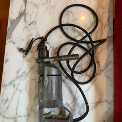 Vintage Milwaukee Heavy Duty 1/2" Drill Corded model 1000 with key