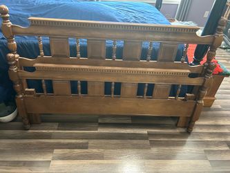 Vintage Solid Hard Rock Maple 5-Pc Bedroom Set - Full/Queen - $650 OBO