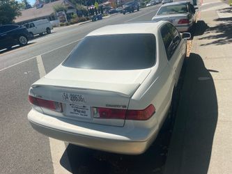 2000 Toyota Camry
