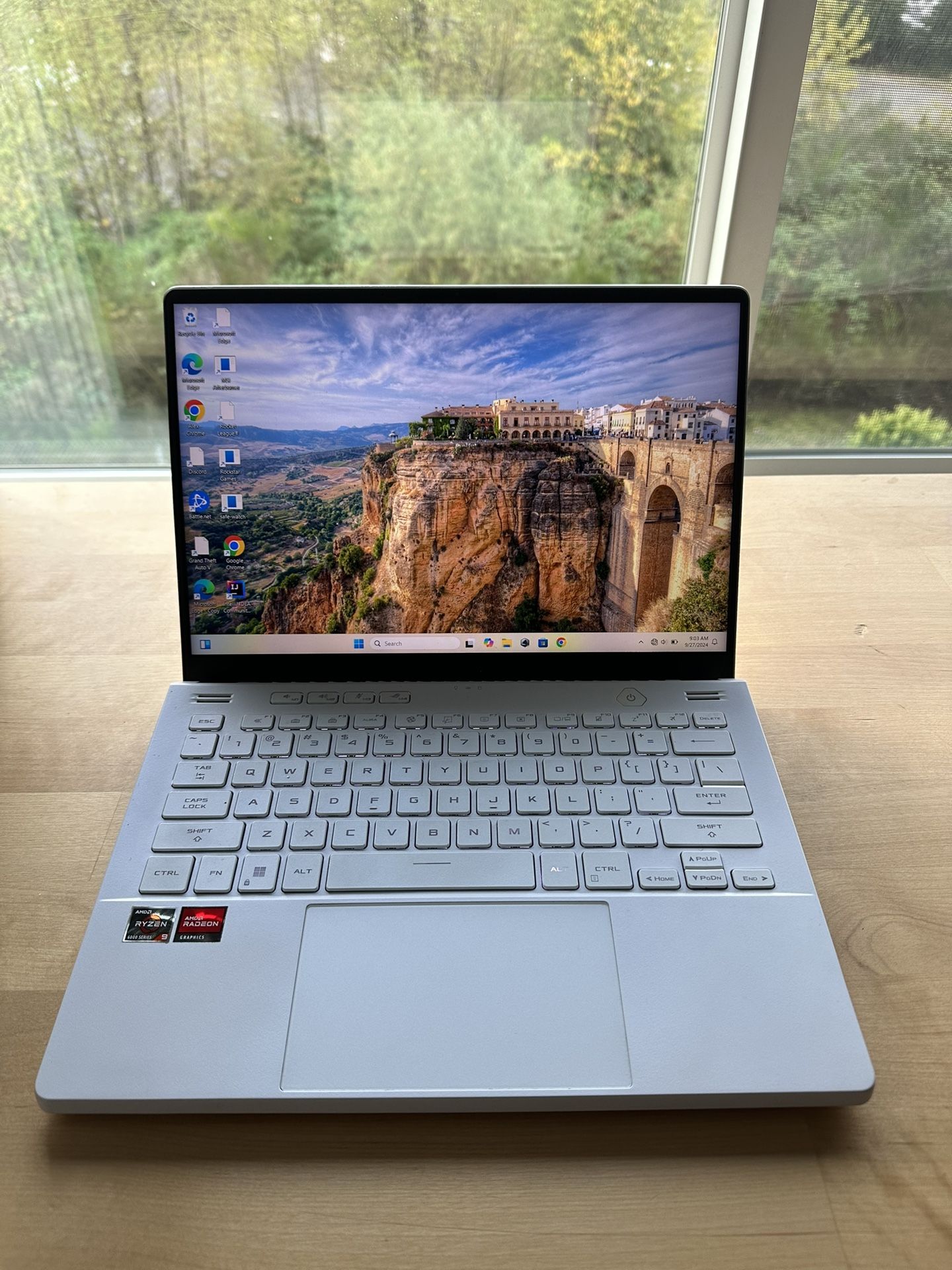 Asus ROG Zephyrus G14