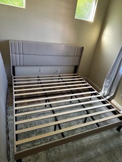 Bed frame - King standard Size