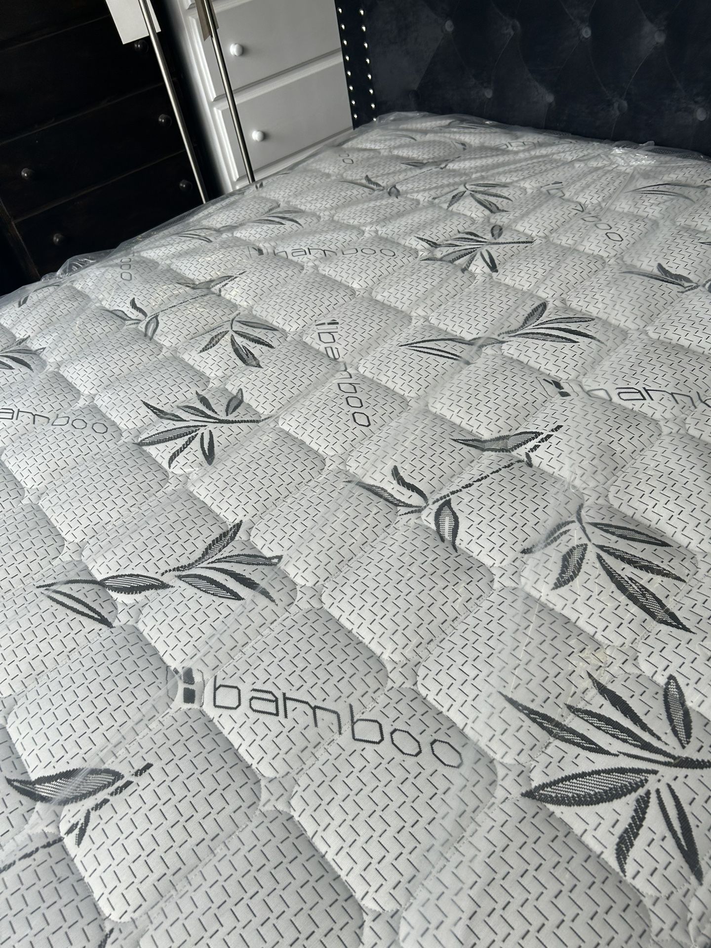 Queen Size Mattress Double Pillow Top Reversible Bamboo Fabric