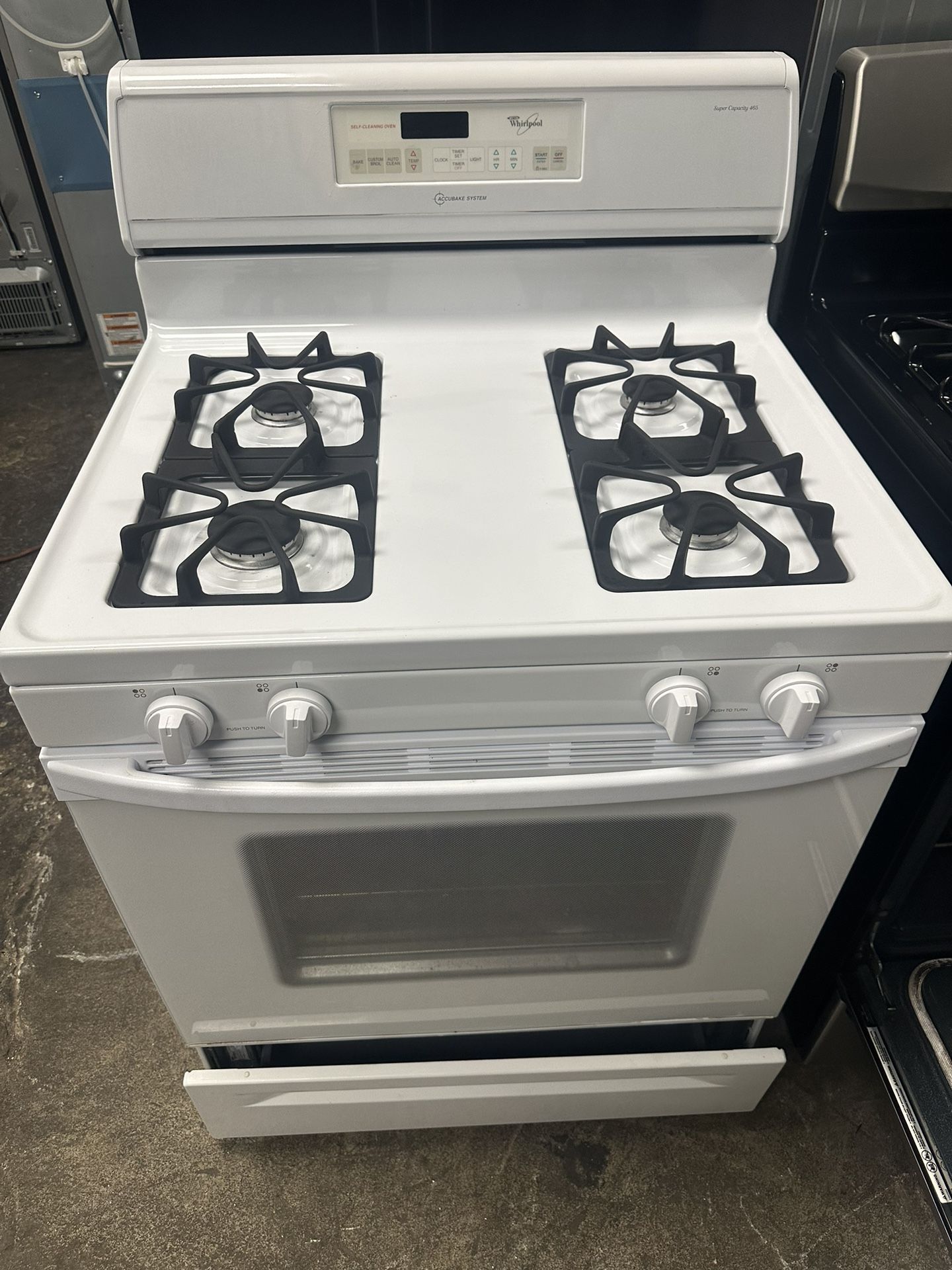 Whirlpool Gas Stove Four burners White Color