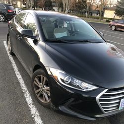 2017 Hyunda1 3lantra SE