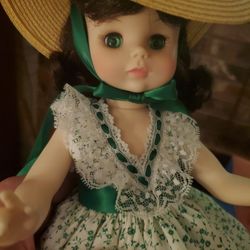 Madame Alexander Scarlett, Gone With the Wind, Vintage, 14" 1300
