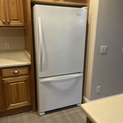 Whirlpool Fridge 