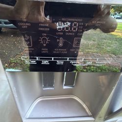 Whirlpool 4-Door French Door Refrigerator – Stainless Steel (Delivery Available)