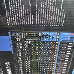 Yamaha MG20-XU 20-Channel Analog Mixer with USB and FX Effects