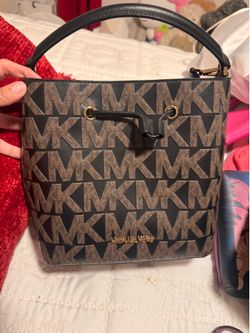 MK Bucket tote