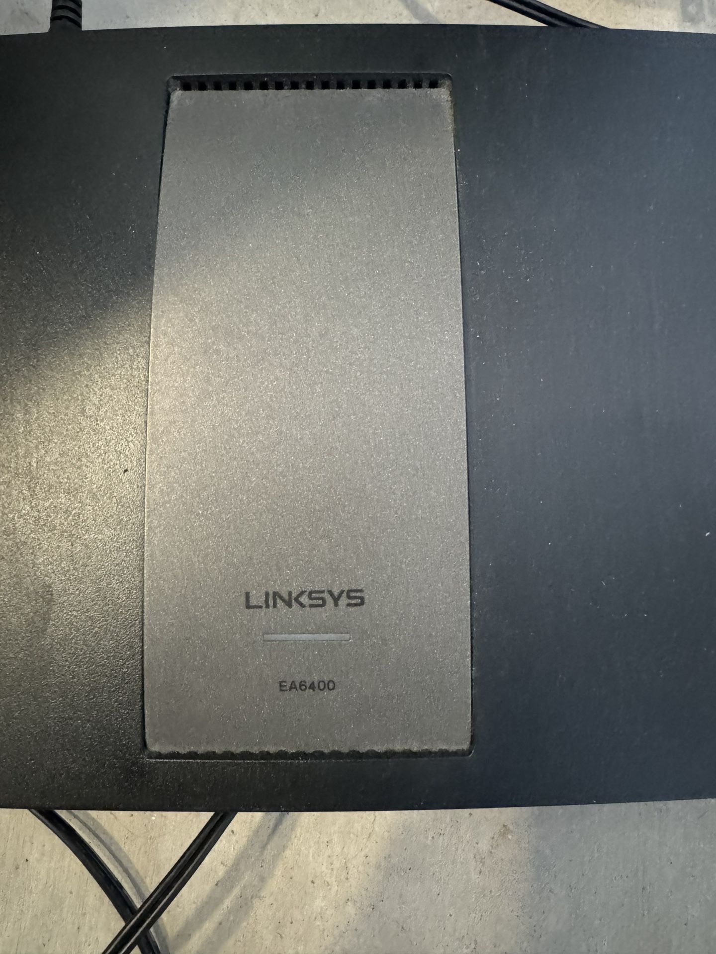 Linksys EA6400 Wireless Router