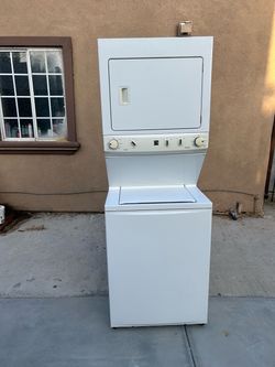 Kenmore 27x31x74 Washer Dryer Stackable Gas 2 Months Warranty