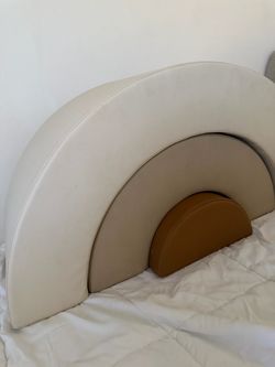 Gathre Beige Arc Playset