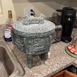 Awesome vintage Stone Ice Chest Made In Taiwan.